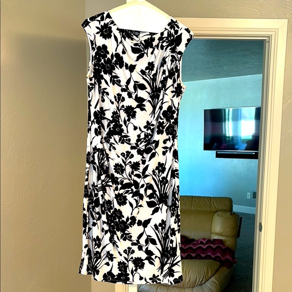 American Living Dresses & Skirts - Floral Black and White Dress